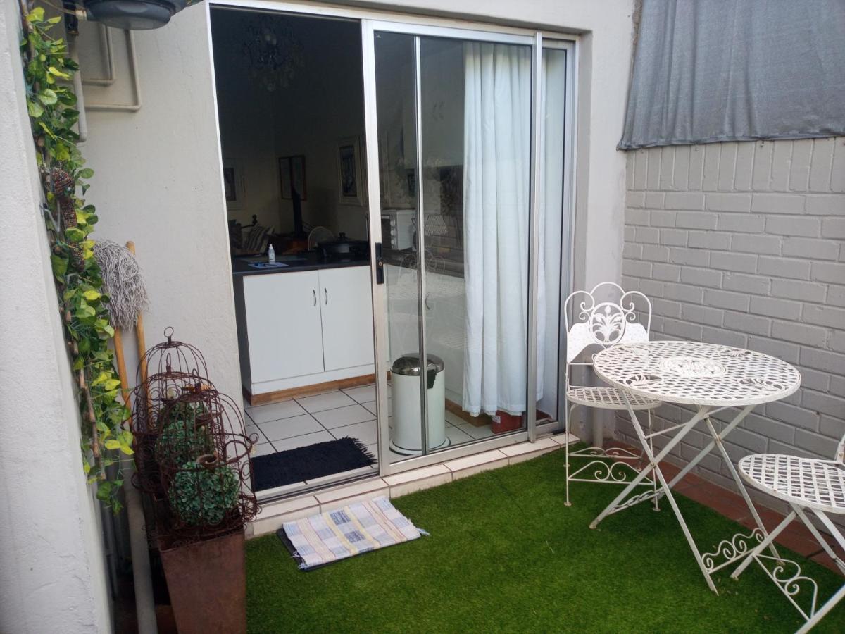 Apartamento Grace Pretoria-Noord Exterior foto